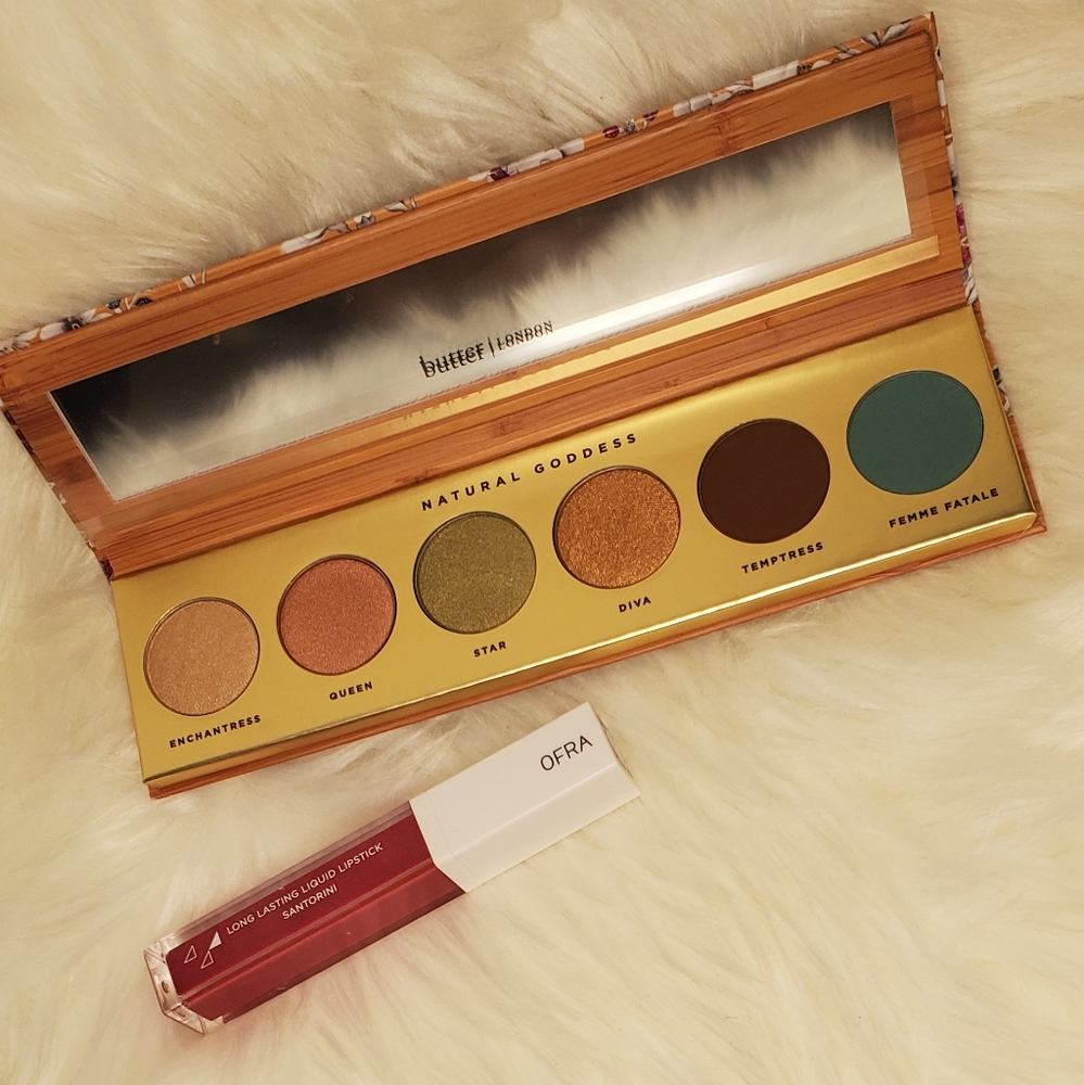 Make up eye shadow